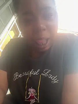 JCCaramelbarbie1 online show from May 10, 1:05 pm