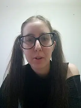 Snapshot of Sarah459 chatting on December 1, 6:35 pm Sarah459 online show from December 1, 6:35 pm