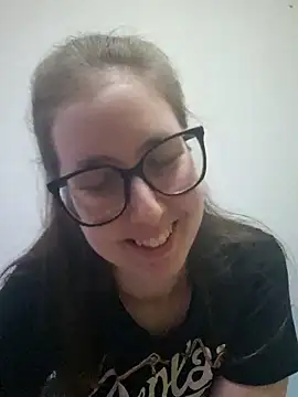 Snapshot of Sarah459 chatting on December 4, 7:44 pm Sarah459 online show from December 4, 7:44 pm