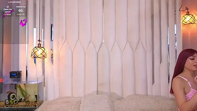 Megan Do Santos online show from July 1, 7:57 pm
