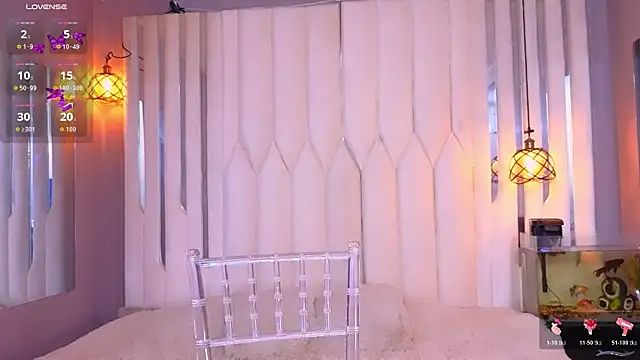 Megan Do Santos online show from July 28, 7:39 pm