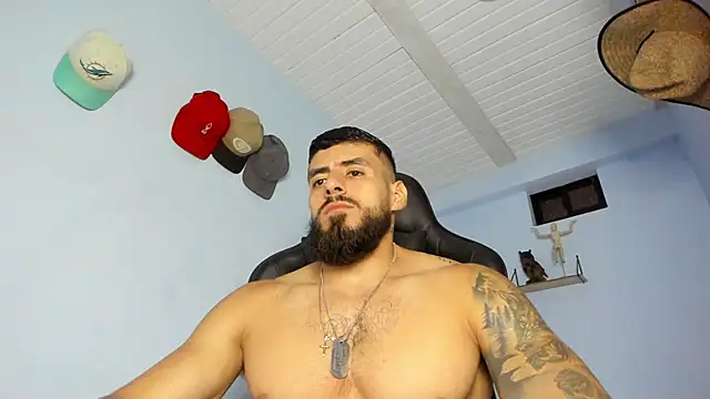Snapshot of _Poseidon1_ chatting on October 7, 4:20 am Poseidon1 online show from October 7, 4:20 am