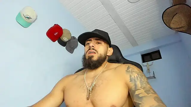 Snapshot of _Poseidon1_ chatting on October 11, 4:22 am Poseidon1 online show from October 11, 4:22 am