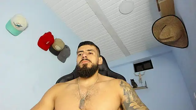 Snapshot of _Poseidon1_ chatting on October 23, 4:34 am Poseidon1 online show from October 23, 4:34 am