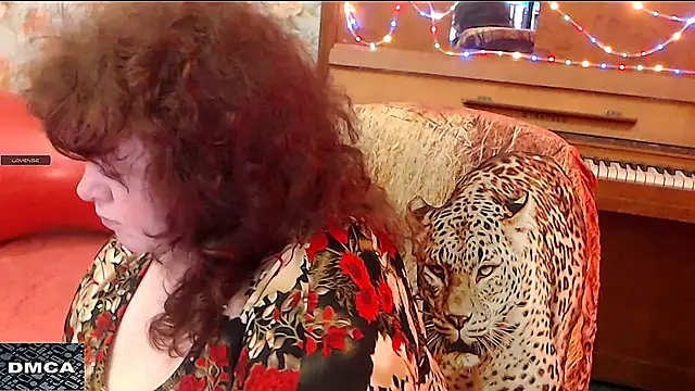 RoseRed69 online show from March 22, 11:11 am