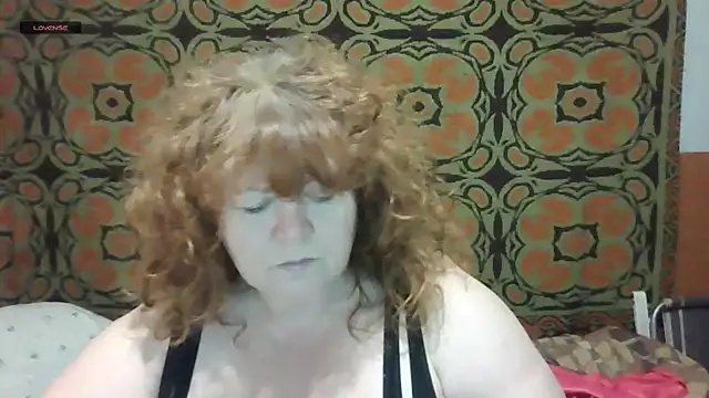 RoseRed69 online show from October 16, 12:22 am