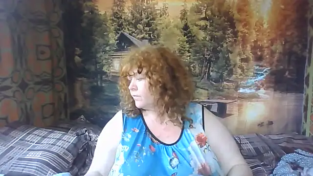 Snapshot of RoseRed69 chatting on June 23, 4:21 am RoseRed69 online show from June 23, 4:21 am