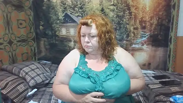 Snapshot of RoseRed69 chatting on July 28, 3:57 am RoseRed69 online show from July 28, 3:57 am