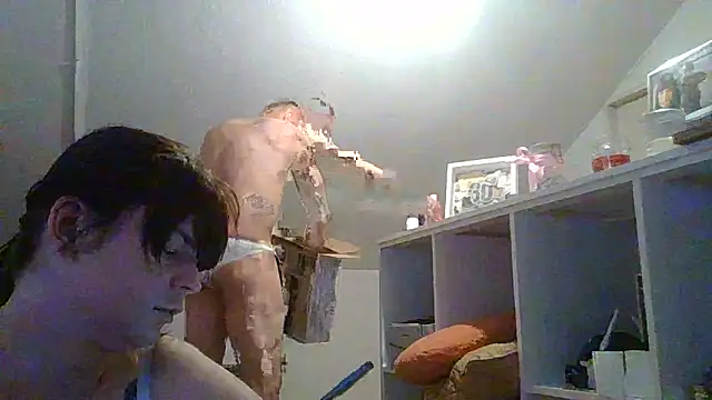 Snapshot of DeconetSex chatting on March 20, 8:03 pm DeconetSex online show from March 20, 8:03 pm