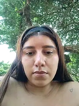 Snapshot of caro_sweett chatting on February 27, 3:59 pm caro sweett online show from February 27, 3:59 pm