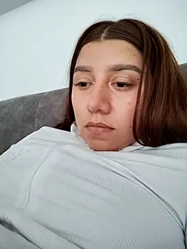 Snapshot of caro_sweett chatting on September 8, 9:47 pm caro sweett online show from September 8, 9:47 pm