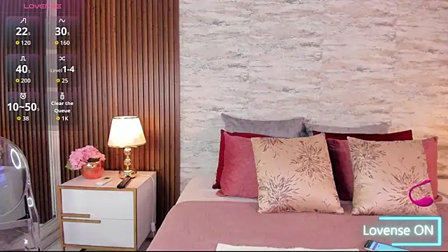 AndreaPink2024 online show from October 10, 1:43 pm