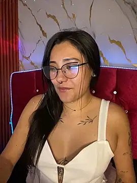 angellique 22 online show from September 12, 6:35 am