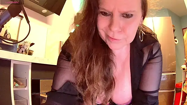 Endrocleia online show from February 27, 10:42 pm