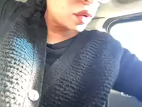 myloveforyouu online show from January 18, 4:10 pm