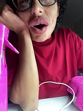 myloveforyouu online show from November 3, 5:20 am