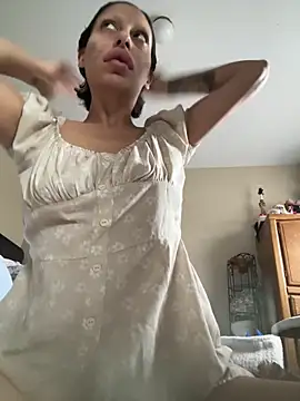 myloveforyouu online show from February 14, 3:42 pm