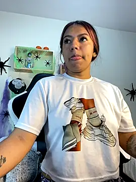 Ivann4 online show from October 22, 7:57 pm