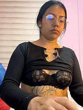 Ivann4 online show from December 2, 1:11 am