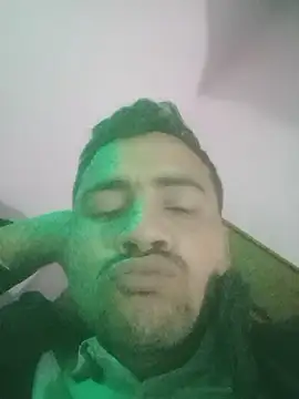 lallantoplonda online show from February 4, 3:23 am