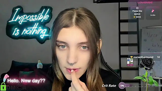 Snapshot of CherryBloom777 chatting on October 23, 6:45 am CherryBloom777 online show from October 23, 6:45 am