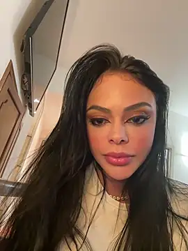 Snapshot of jaddeescorpion chatting on June 18, 10:03 pm jaddeescorpion online show from June 18, 10:03 pm