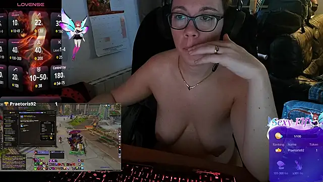 lili-hot-77 online show from January 8, 8:06 am