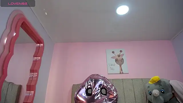 Snapshot of lizzyluk_ch chatting on January 30, 4:34 pm lizzyluk ch online show from January 30, 4:34 pm