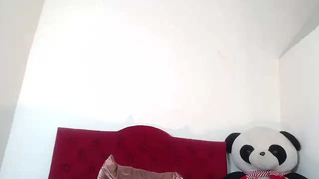 Luluu 08 online show from February 1, 4:54 pm