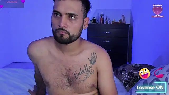 Snapshot of 6_bunny_9 chatting on January 11, 11:46 pm 6 bunny 9 online show from January 11, 11:46 pm