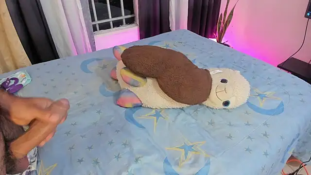 Snapshot of 6_bunny_9 chatting on August 2, 2:54 am 6 bunny 9 online show from August 2, 2:54 am