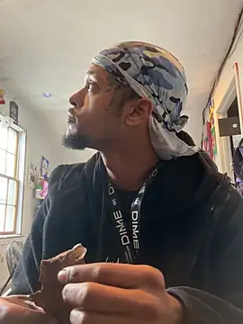 Snapshot of rayyymack chatting on January 2, 7:18 pm rayyymack online show from January 2, 7:18 pm