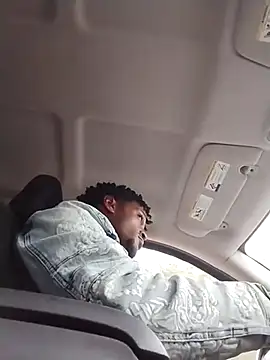 Snapshot of rayyymack chatting on September 24, 2:42 pm rayyymack online show from September 24, 2:42 pm