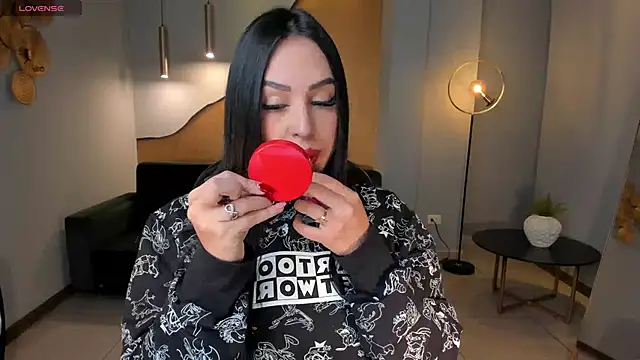 KatieStonne online show from January 4, 2:14 am