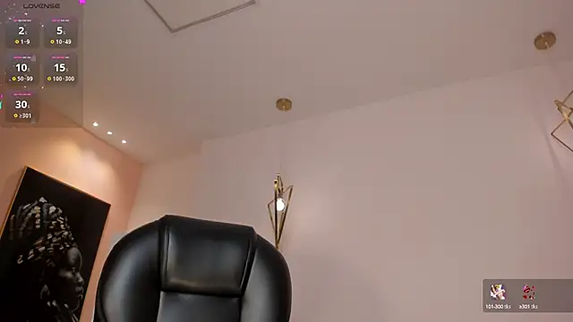 KatieStonne online show from February 20, 6:50 am