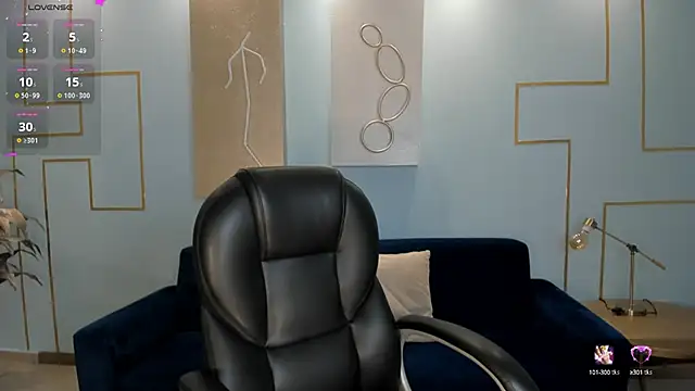 KatieStonne online show from March 6, 9:47 am