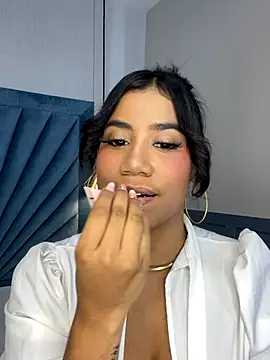 Snapshot of Salome_Diaz_ chatting on November 20, 5:45 pm Salome Diaz online show from November 20, 5:45 pm