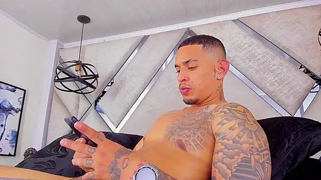 Damian09  online show from November 23, 1:16 am