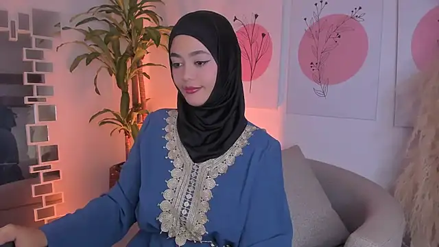 azzahara069 online show from March 19, 12:14 am