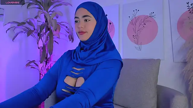 azzahara069 online show from June 11, 1:49 am