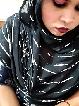 Indian-Nazia online show from November 12, 5:24 pm