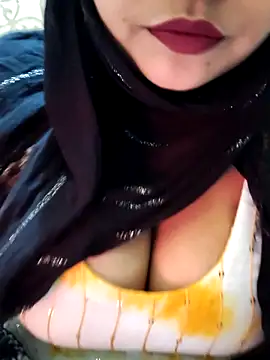 Indian-Nazia online show from January 15, 7:06 pm