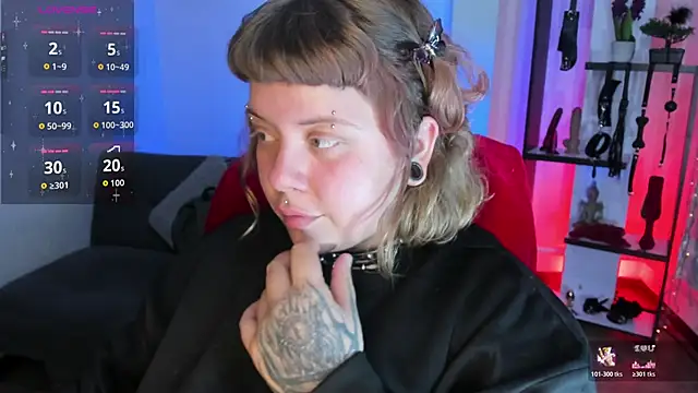 Snapshot of Sabrina_scarlett chatting on February 6, 4:39 am Sabrina scarlett online show from February 6, 4:39 am