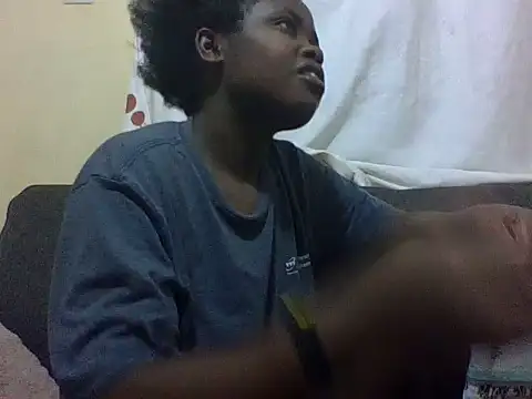 Sweetcecie01 online show from April 30, 8:04 pm
