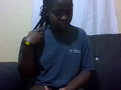 Sweetcecie01 online show from June 5, 8:25 pm