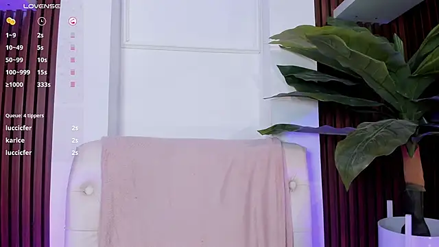 Snapshot of Anybuny chatting on March 19, 2:46 pm Anybuny online show from March 19, 2:46 pm