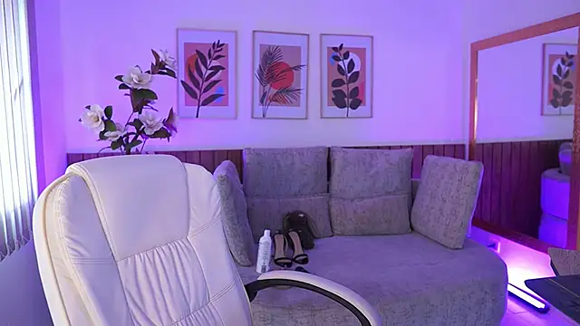 Anybuny online show from February 7, 7:17 pm