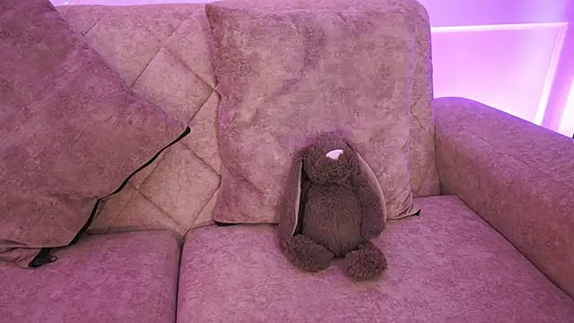 Anybuny online show from February 14, 1:08 pm