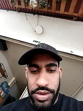 Snapshot of mailo_hot_sexi chatting on March 11, 8:04 pm mailo hot sexi online show from March 11, 8:04 pm