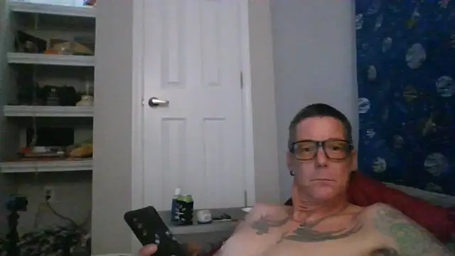 Snapshot of hobgoblinbob chatting on July 24, 6:00 am hobgoblinbob online show from July 24, 6:00 am